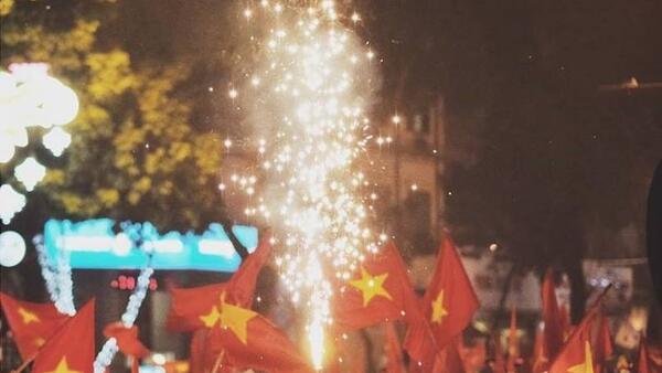 Hóng Biến 24/7