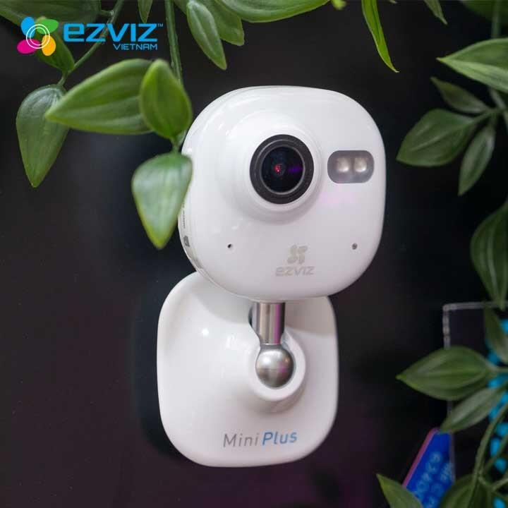 Camera quan sát