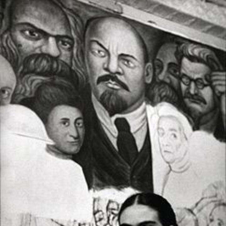 Theo Dòng Lịch Sử